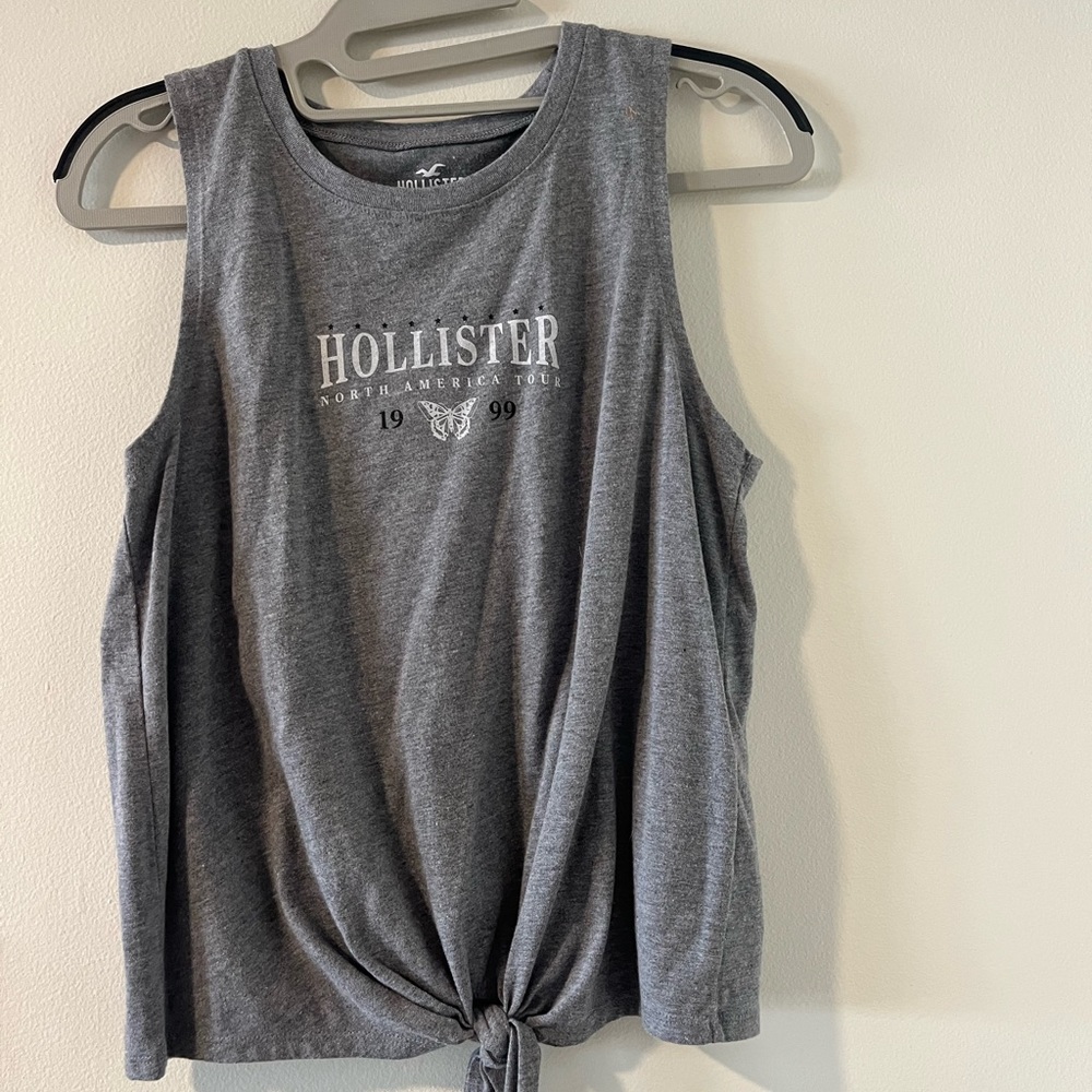 HOLLISTER size small  gray tank with tie front